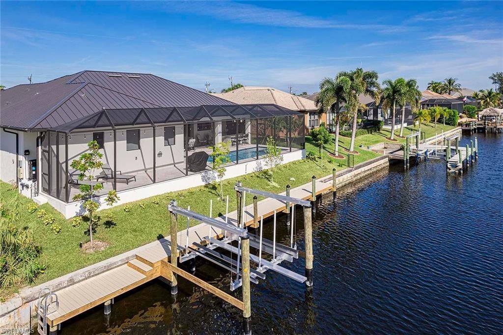 2802 Gleason Pkwy , Cape Coral, FL 33914 Photo