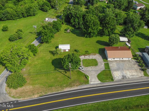 3778 Weaver Pike, Bristol, TN 37620