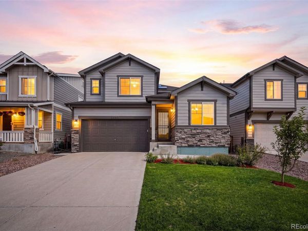 3943 White Leaf Place , Castle Rock, CO 80108