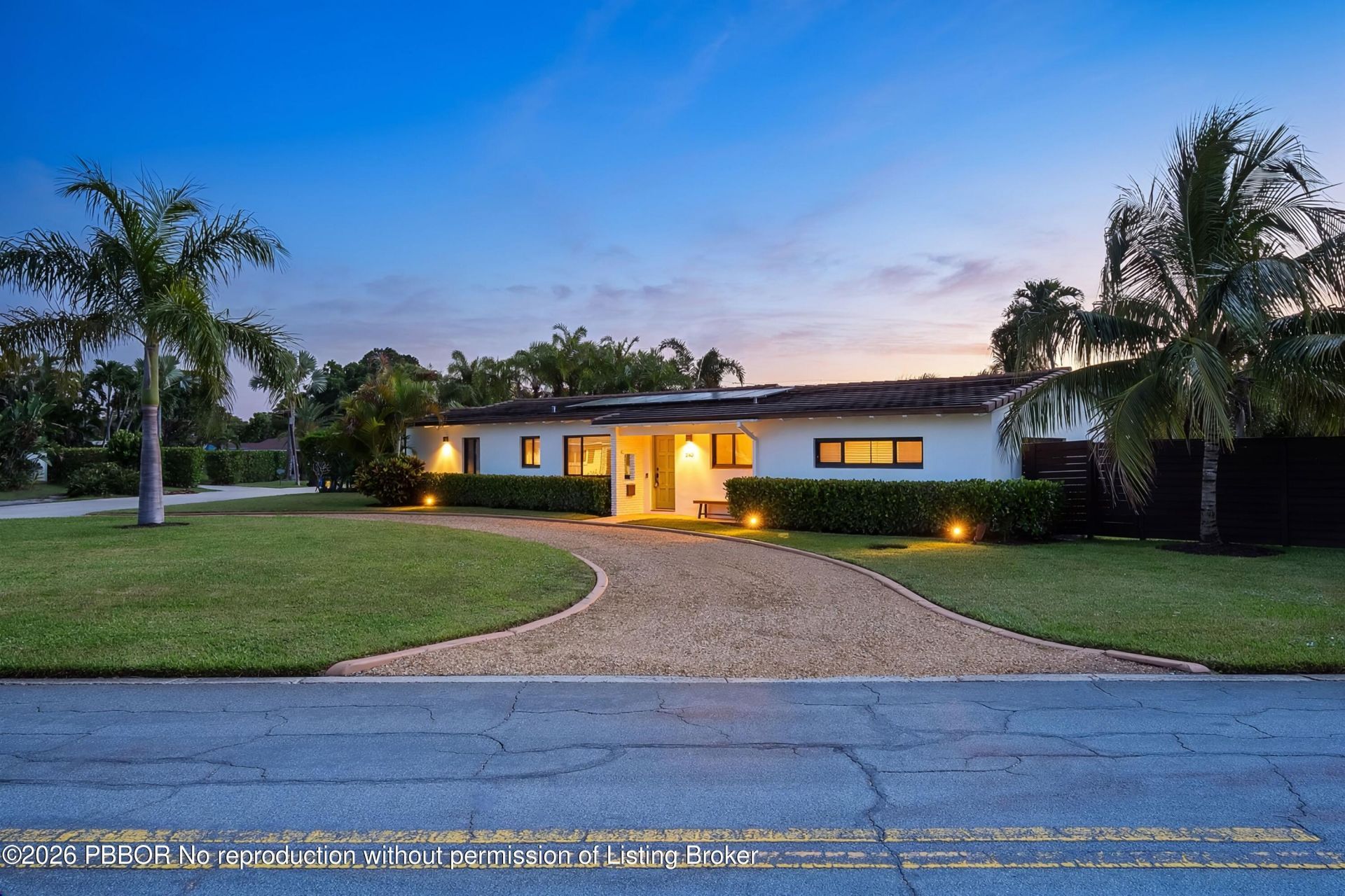 310 Orange Way, West Palm Beach, FL 33405 Photo