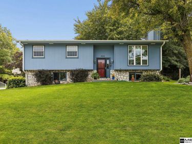 2001 N Ridge Drive, Plattsmouth, NE 68048