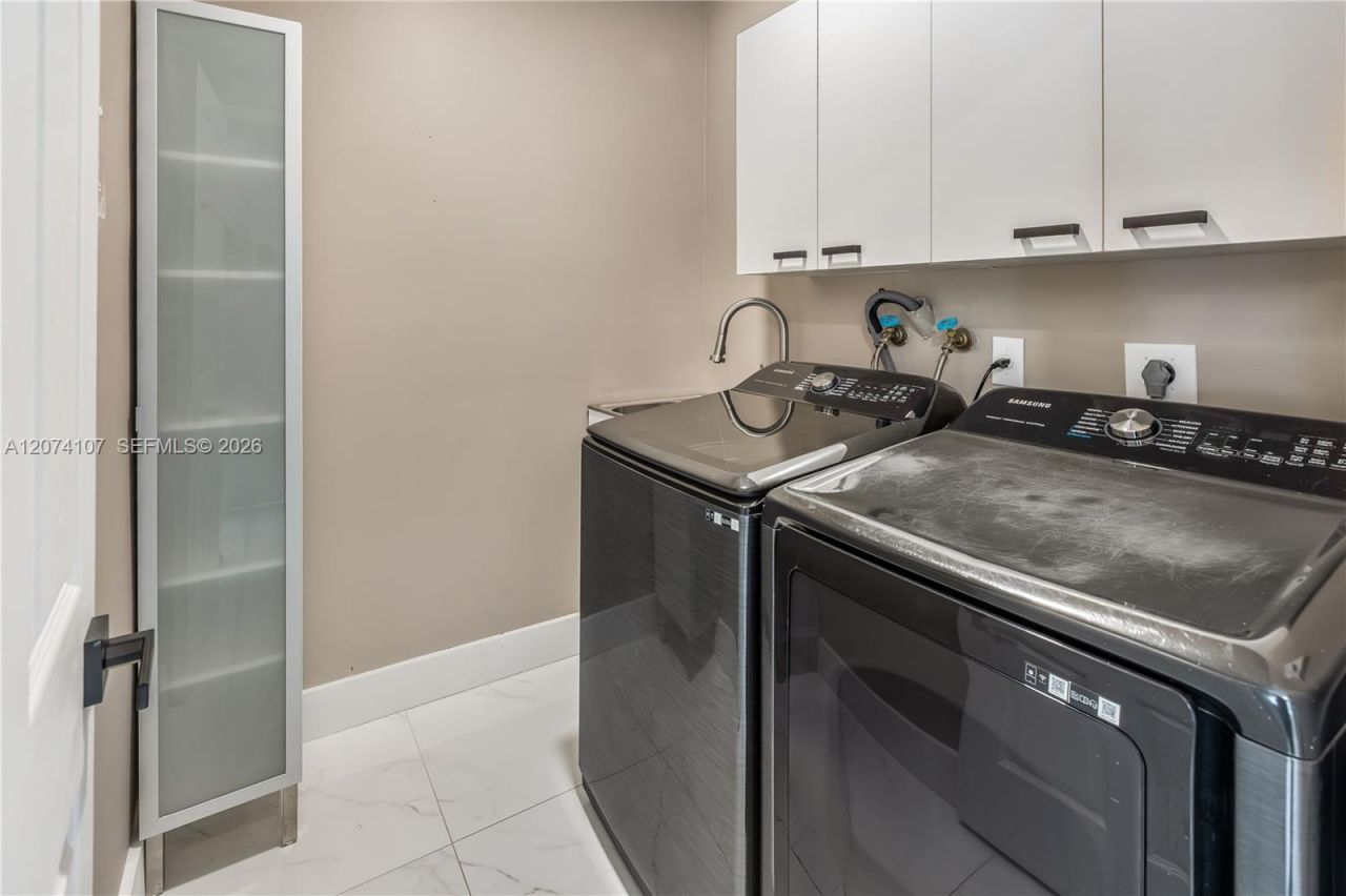 15724 NW 11th St, Pembroke Pines, FL 33028 Photo