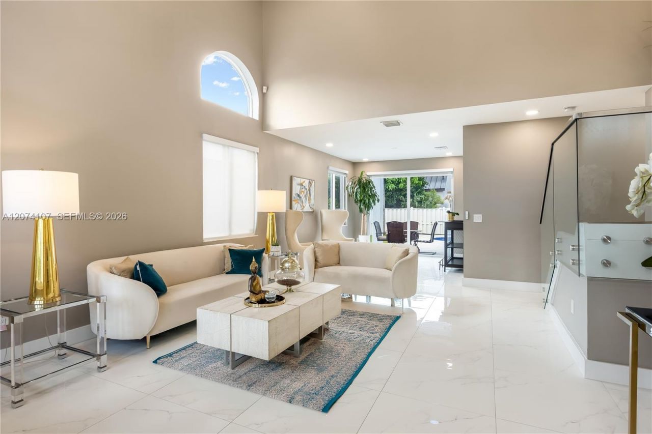 15724 NW 11th St, Pembroke Pines, FL 33028 Photo