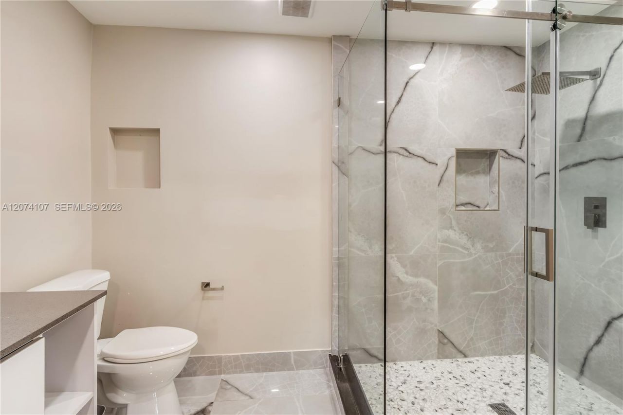 15724 NW 11th St, Pembroke Pines, FL 33028 Photo