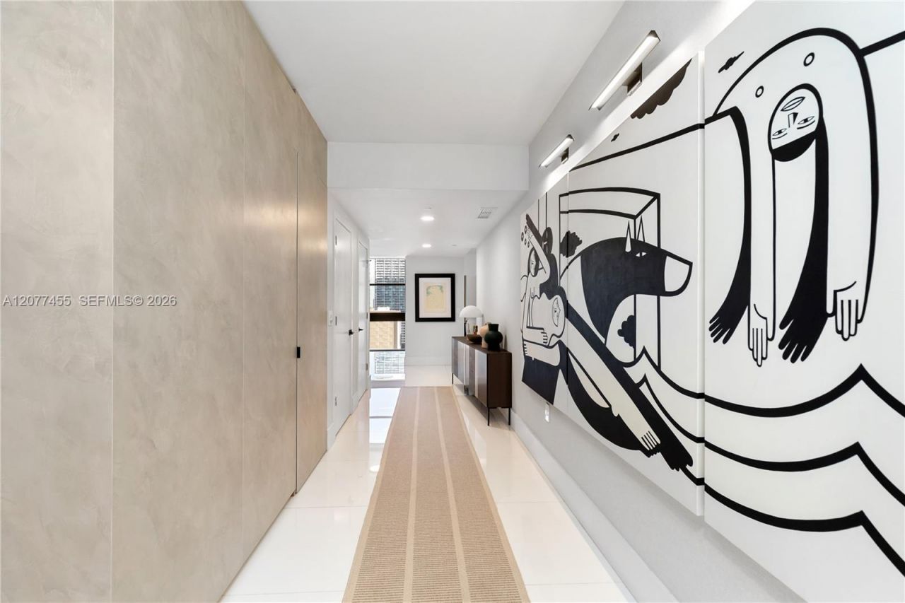1010 Brickell Ave , Unit 1701, Miami, FL 33131 Photo