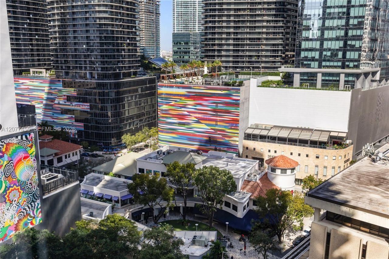 1010 Brickell Ave , Unit 1701, Miami, FL 33131 Photo