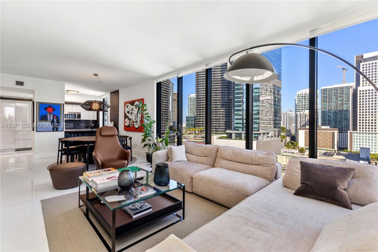 1010 Brickell Ave , Unit 1701, Miami, FL 33131 Photo