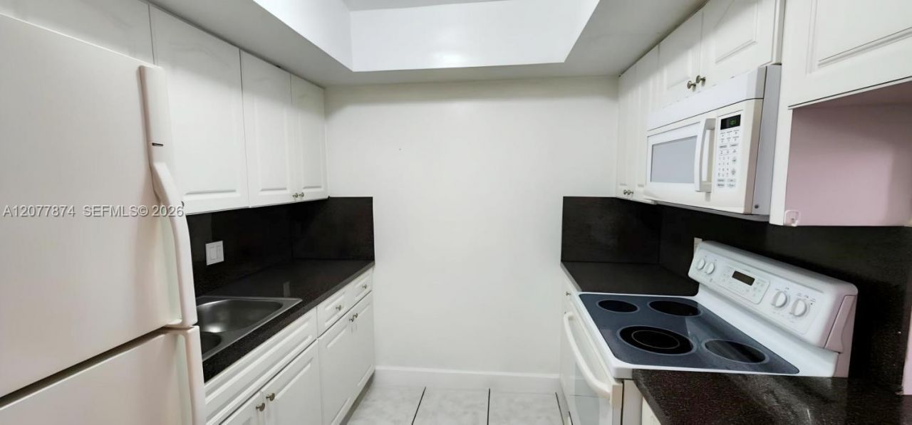1885 NE 121st St, Unit 16, North Miami, FL 33181 Photo