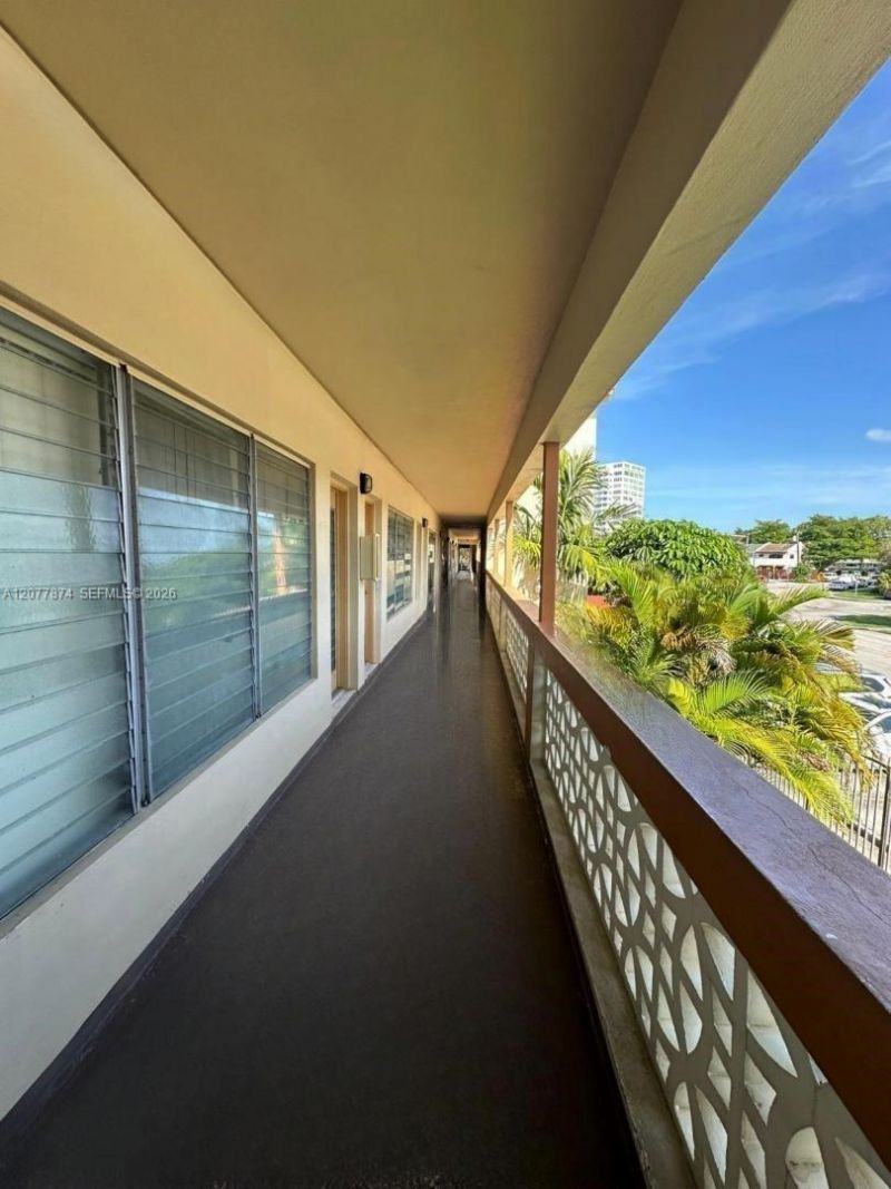 1885 NE 121st St, Unit 16, North Miami, FL 33181 Photo