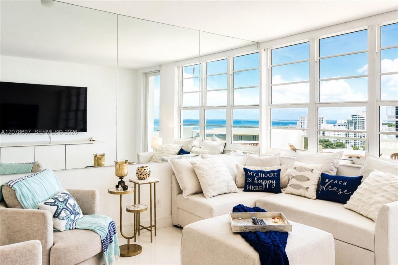100 Lincoln Rd, Unit 1223, Miami Beach, FL 33139 Photo
