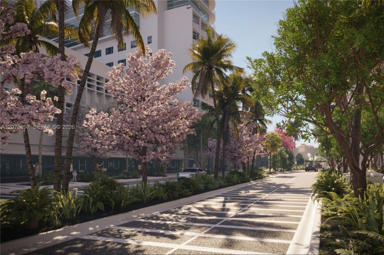 100 Lincoln Rd, Unit 1223, Miami Beach, FL 33139 Photo