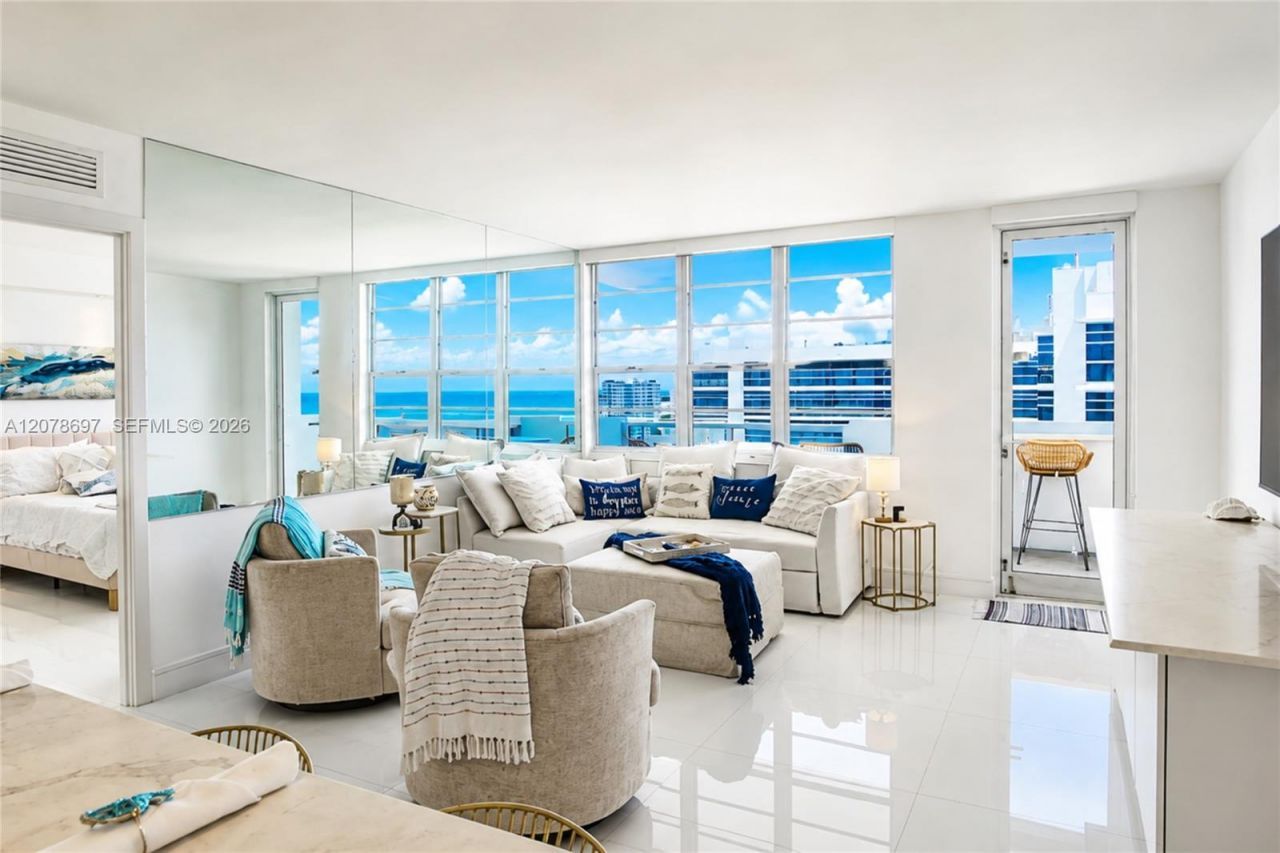 100 Lincoln Rd, Unit 1223, Miami Beach, FL 33139 Photo