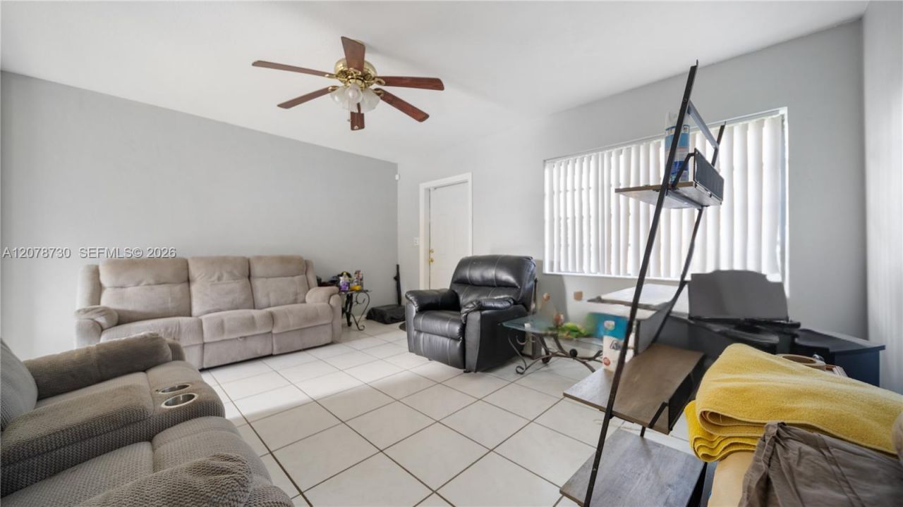 1038 NW 11th Ct , Fort Lauderdale, FL 33311 Photo