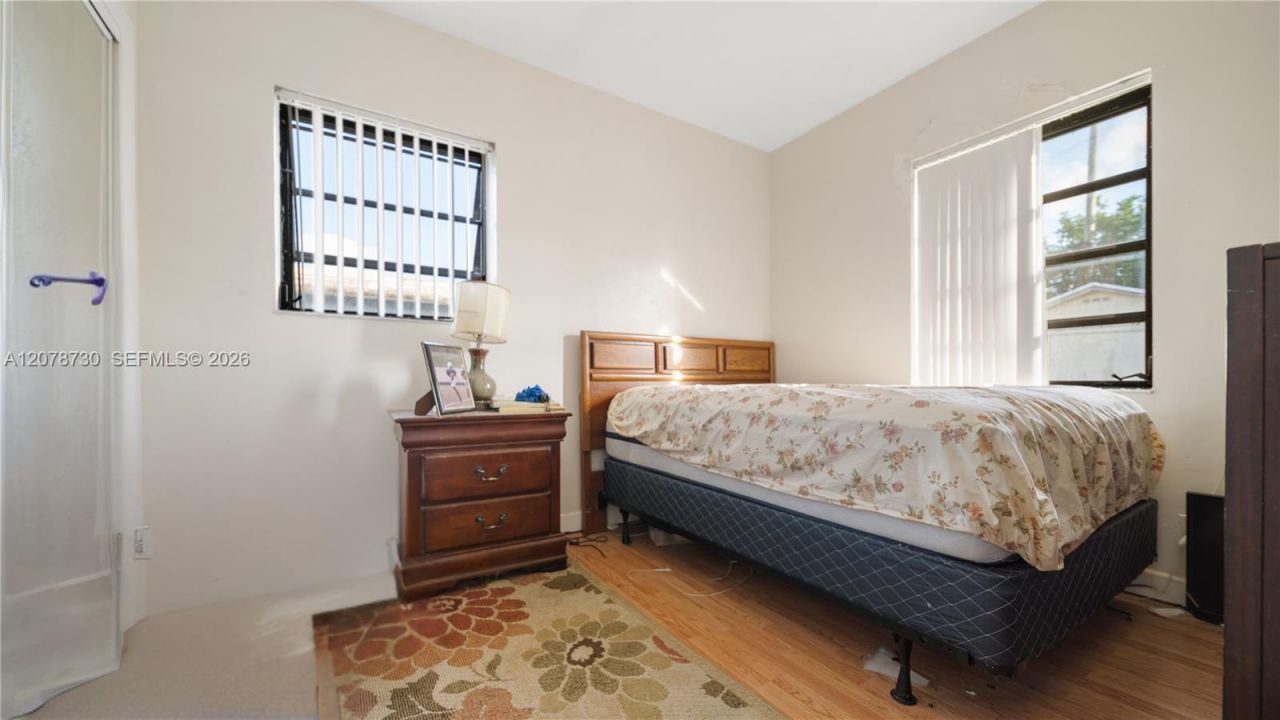 1038 NW 11th Ct , Fort Lauderdale, FL 33311 Photo