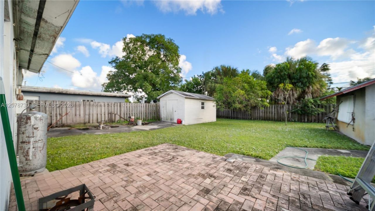 1038 NW 11th Ct , Fort Lauderdale, FL 33311 Photo