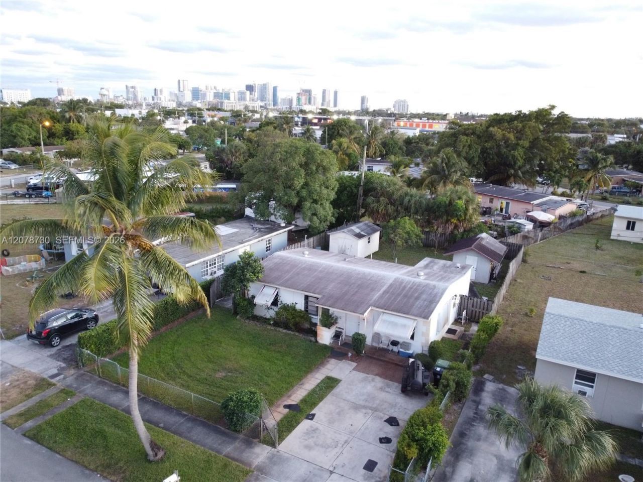 1038 NW 11th Ct , Fort Lauderdale, FL 33311 Photo
