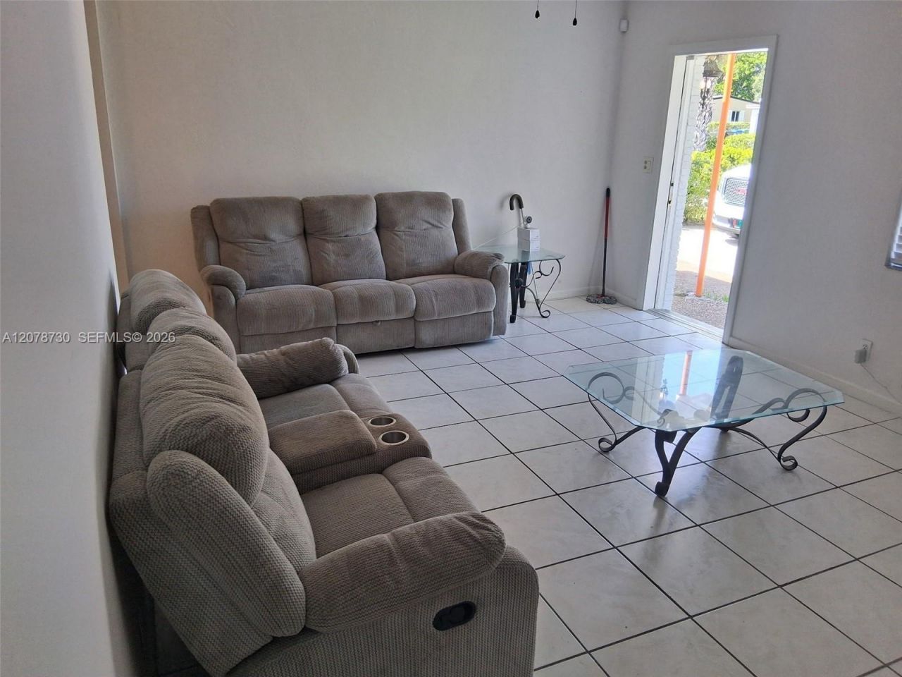 1038 NW 11th Ct , Fort Lauderdale, FL 33311 Photo