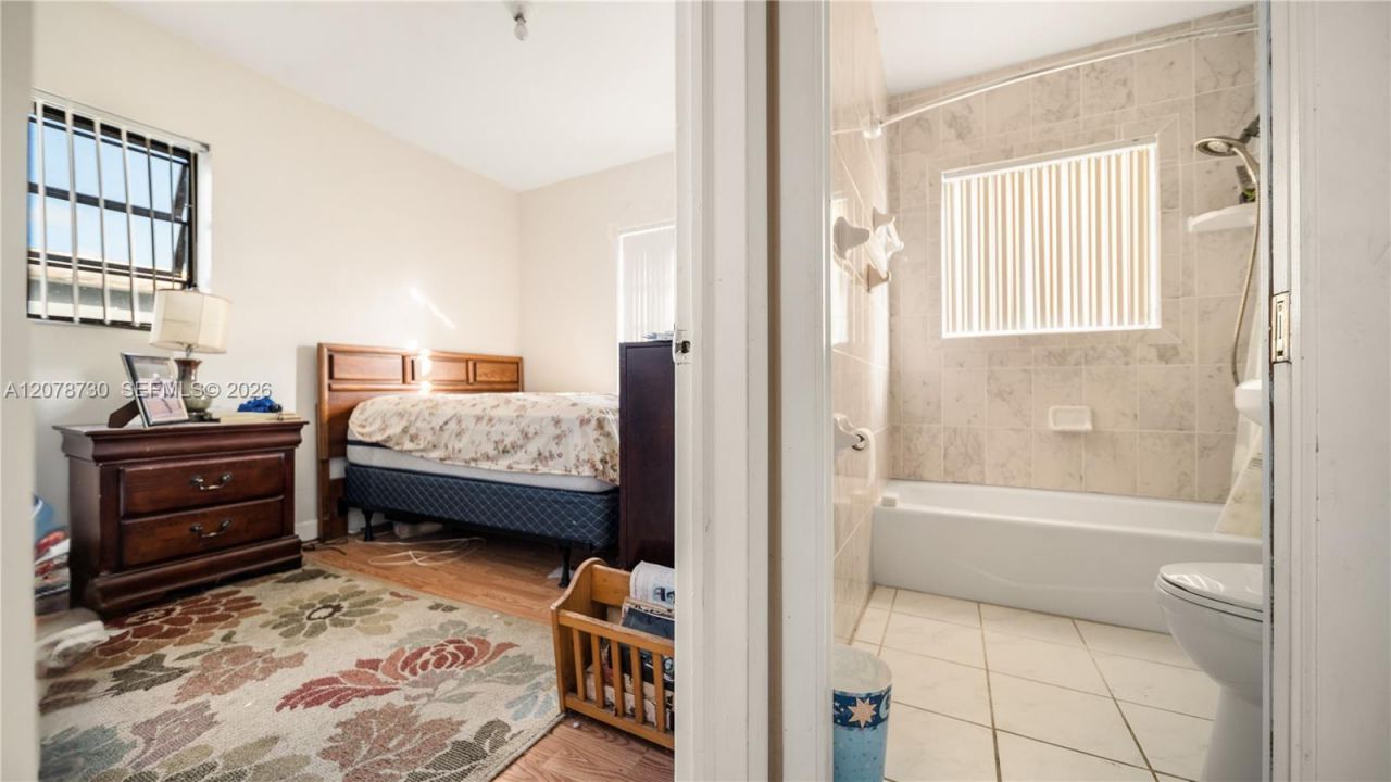 1038 NW 11th Ct , Fort Lauderdale, FL 33311 Photo