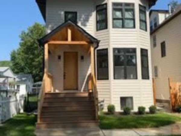 3841 N Kenneth Avenue , Chicago, IL 60641