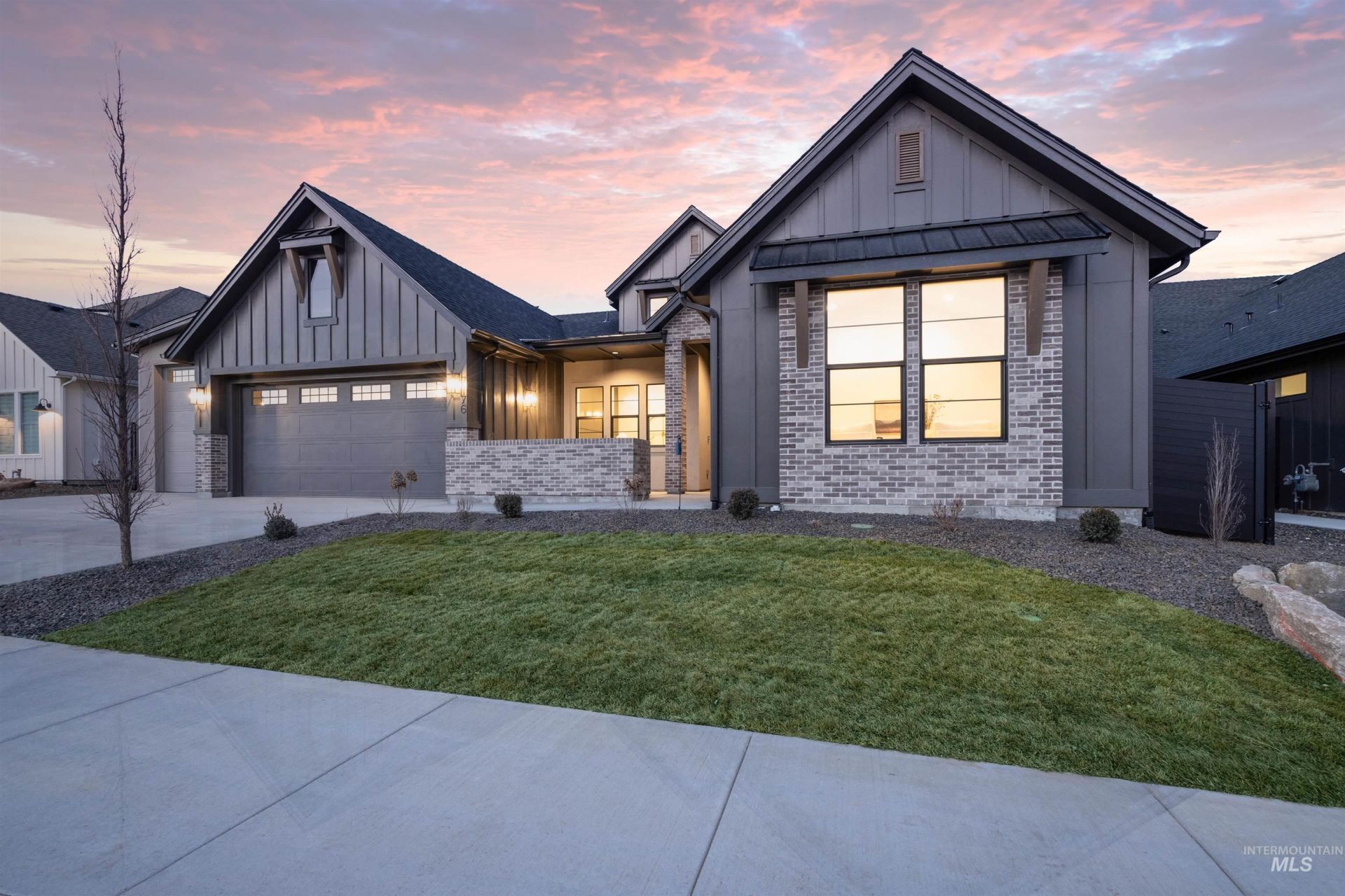 6885 W Danes Ct, Eagle, ID 83616 Main Photo