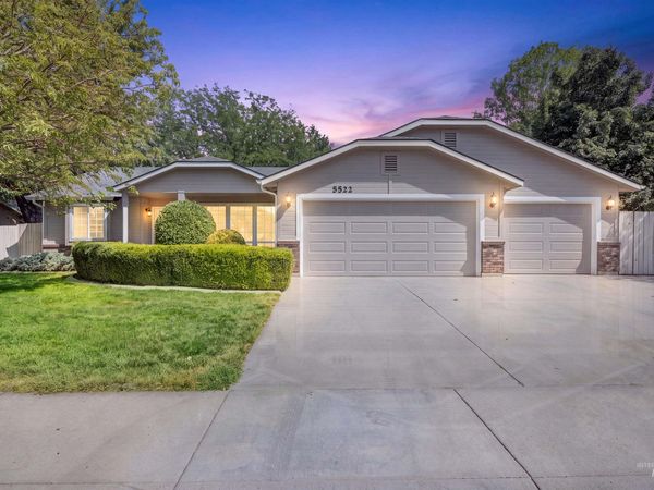 5522 S Santa Cruz, Boise, ID 83709