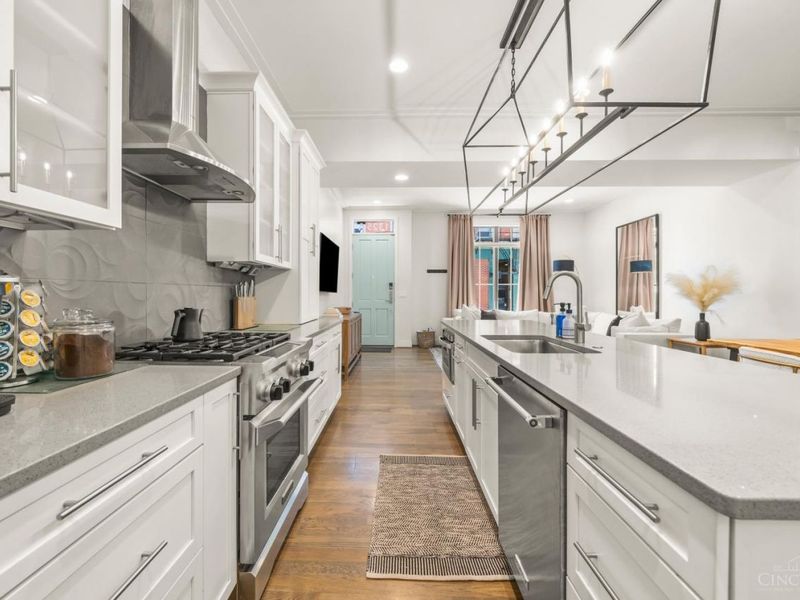 1325 Republic, Cincinnati, OH 45202 Photo 13