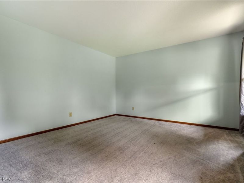 7284 Sugarwood Road NE, Canton, OH 44721 Photo 11