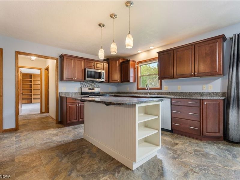 7284 Sugarwood Road NE, Canton, OH 44721 Photo 14