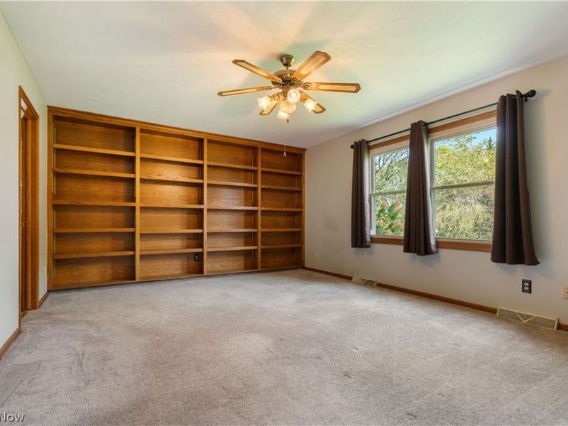 7284 Sugarwood Road NE, Canton, OH 44721 Photo 18