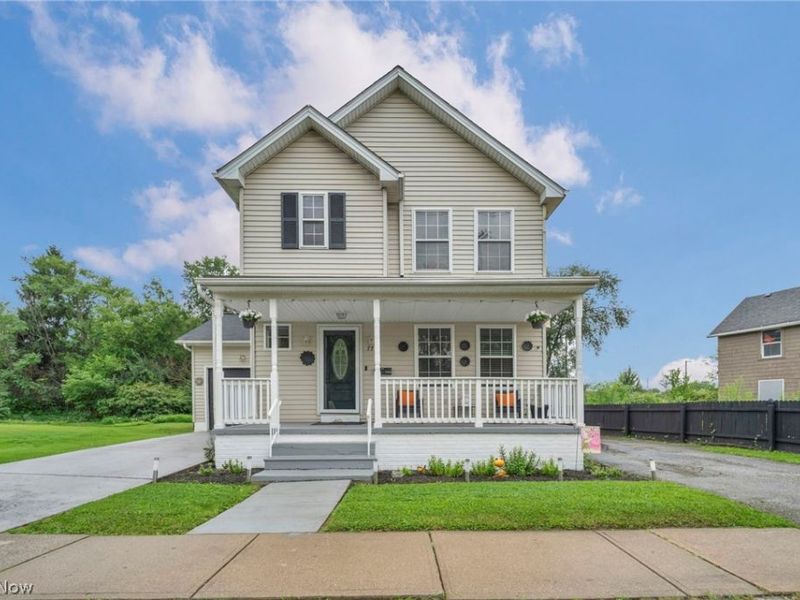 7712 Spafford Road, Cleveland, OH 44105 Photo 2