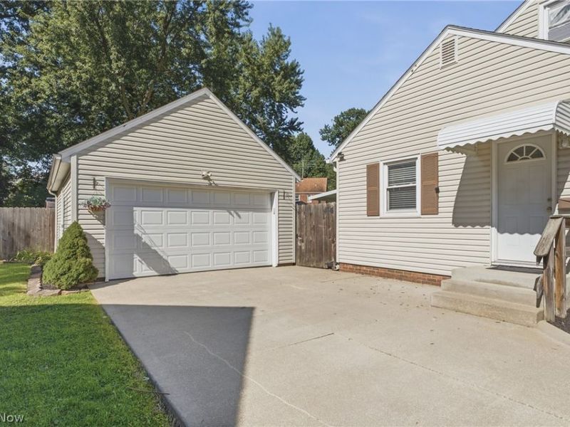 1743 Jefferson Road NE, Massillon, OH 44646 Photo 6