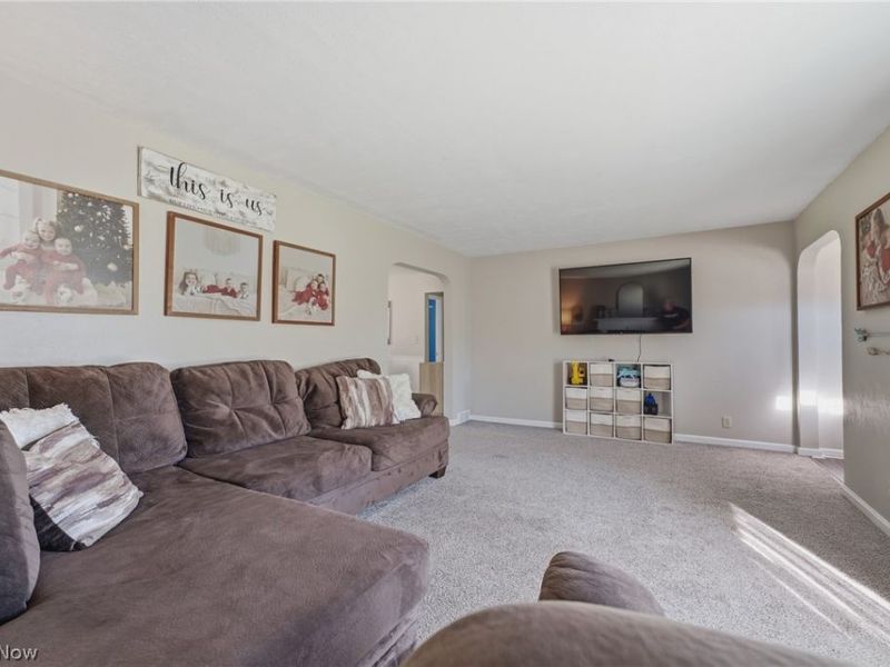 1743 Jefferson Road NE, Massillon, OH 44646 Photo 9