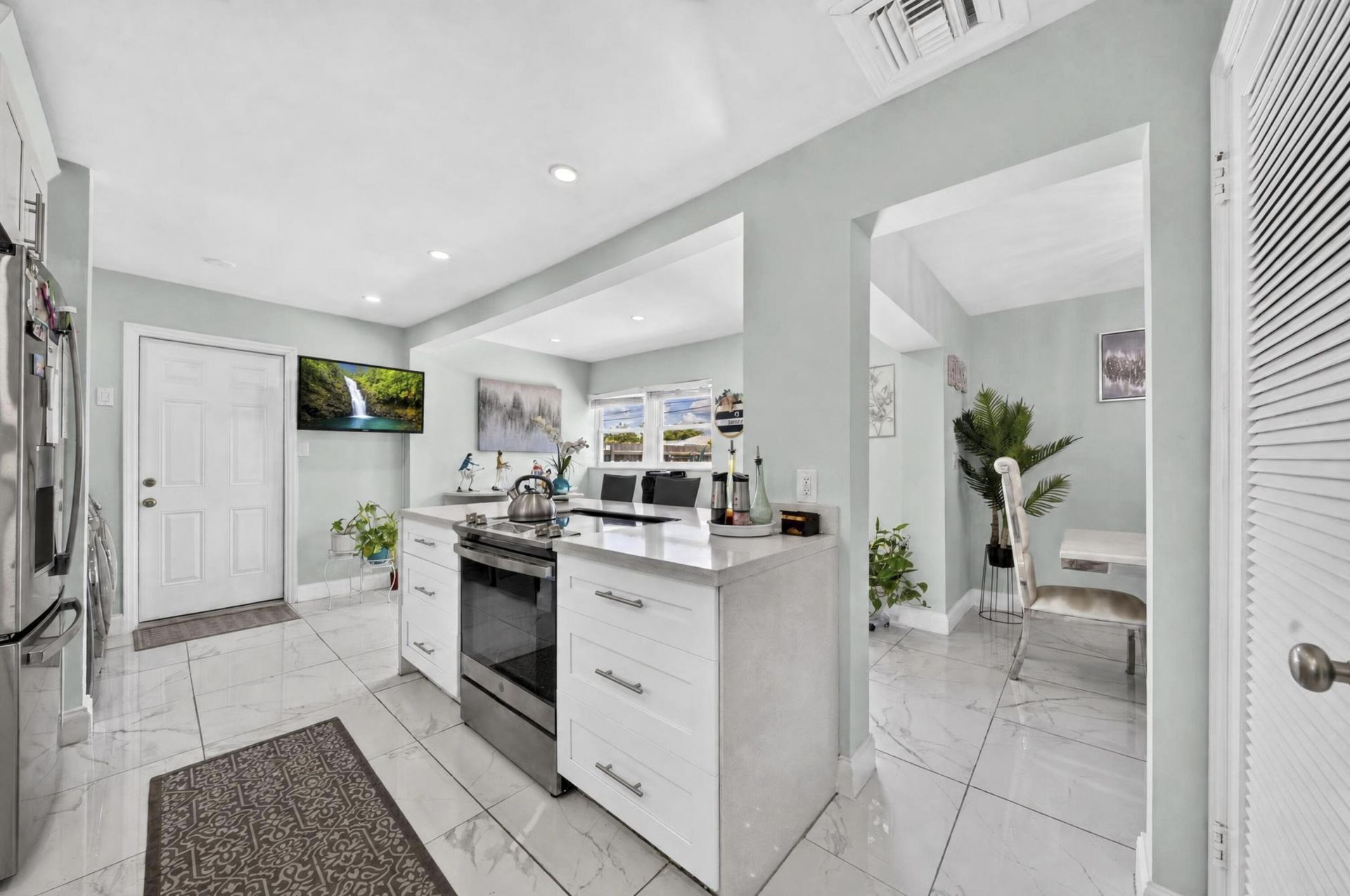 7961 N Normandy Street, Miramar, FL 33023 Photo
