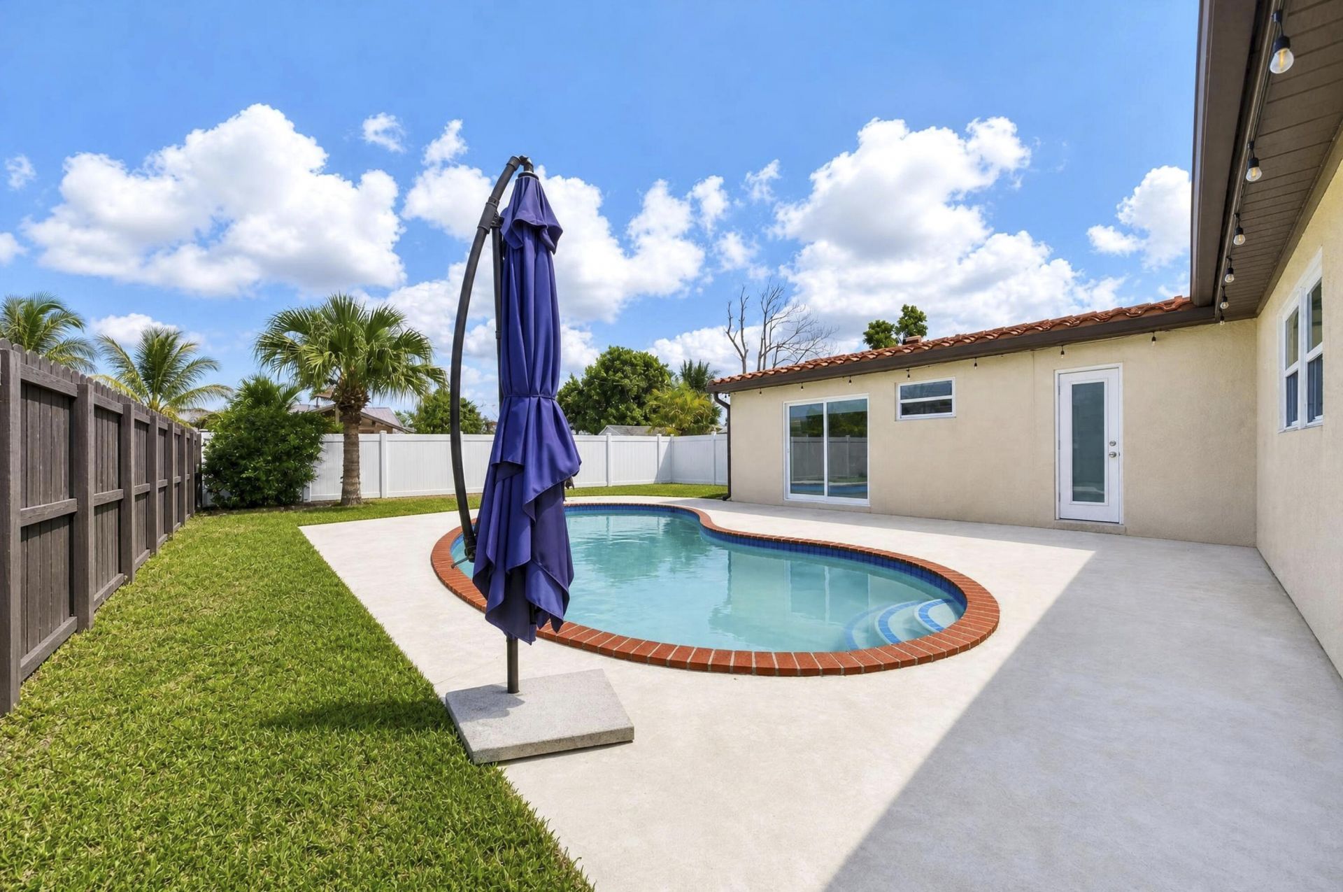 7961 N Normandy Street, Miramar, FL 33023 Photo