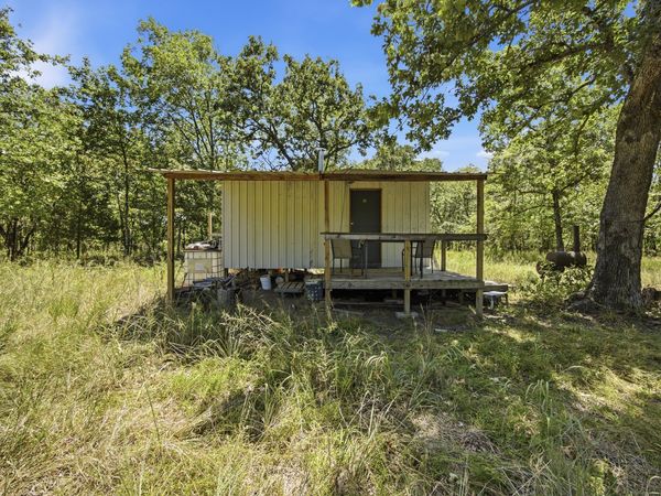 Bridge Road , Stringtown, OK 74569