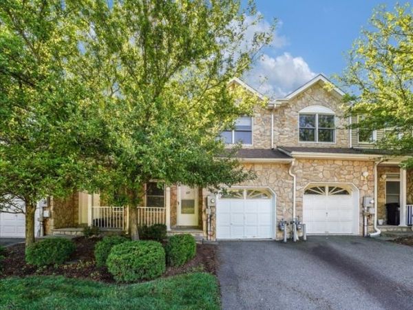 627 Old Dover Rd, Parsippany-Troy Hills, NJ 07950