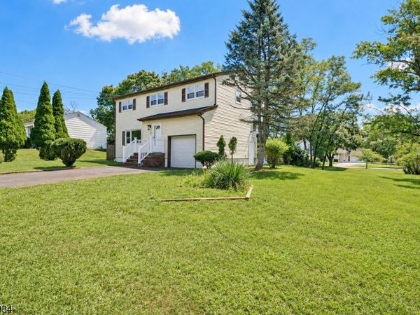 25 Lincoln Ave, Piscataway, NJ 08854
