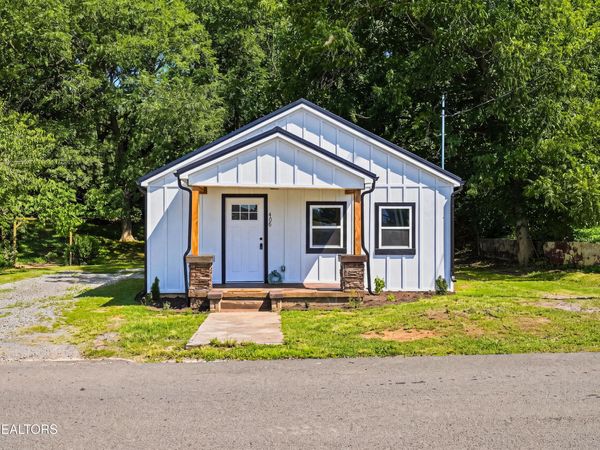 408 Prospect Ave, Newport, TN 37821