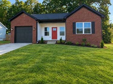 101 Oak Avenue, Unit - MLBG, Millersburg, KY 40348