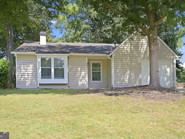 3246 Fescue Circle, Lawrenceville, GA 30044