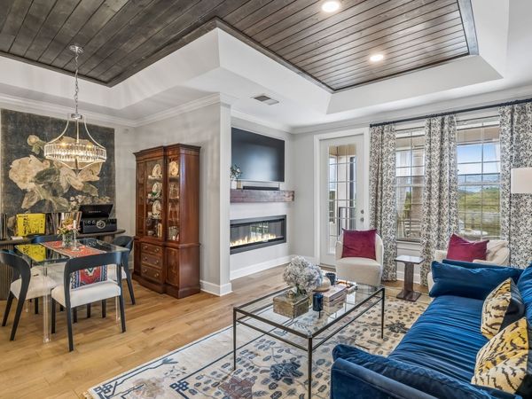 309 Seven Springs Way, Unit 403, Brentwood, TN 37027