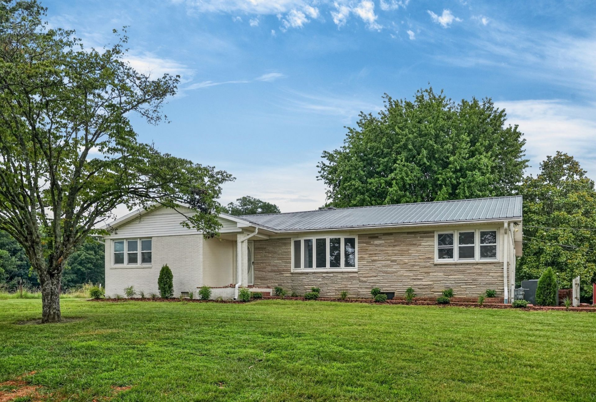 1260 Coconut Ridge Rd , Smithville, TN 37166 Main Photo