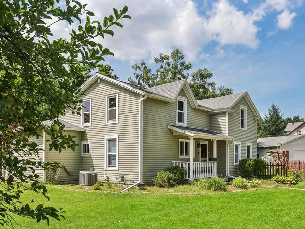 614 Whitewater AVENUE, Fort Atkinson, WI 53538