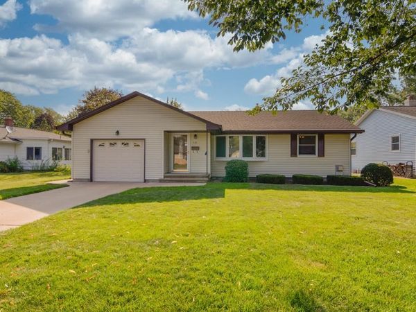 518 ST JUDE STREET, Green Bay, WI 54303