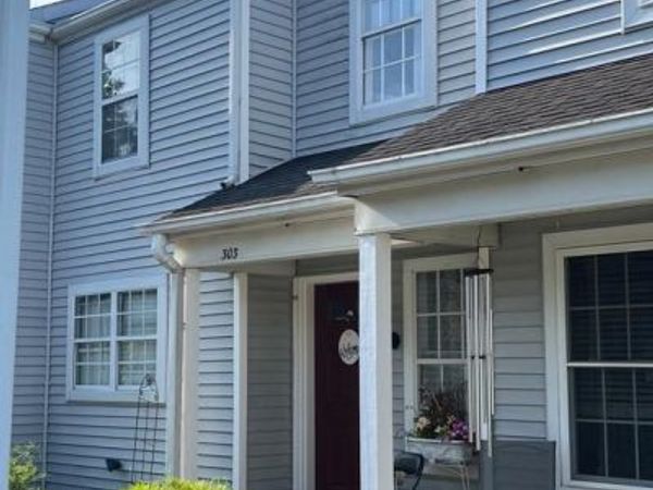 303 CAMBRIDGE COURT , PALMYRA, PA 17078