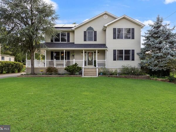 1102 S FAIRVIEW STREET , DELRAN, NJ 08075