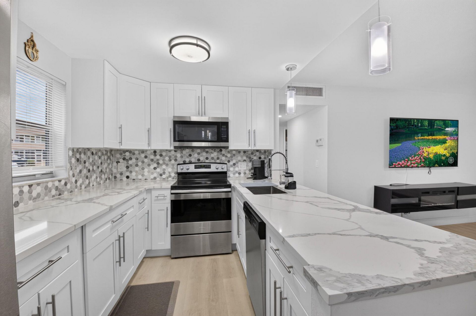 352 Brittany H, Delray Beach, FL 33446 Main Photo