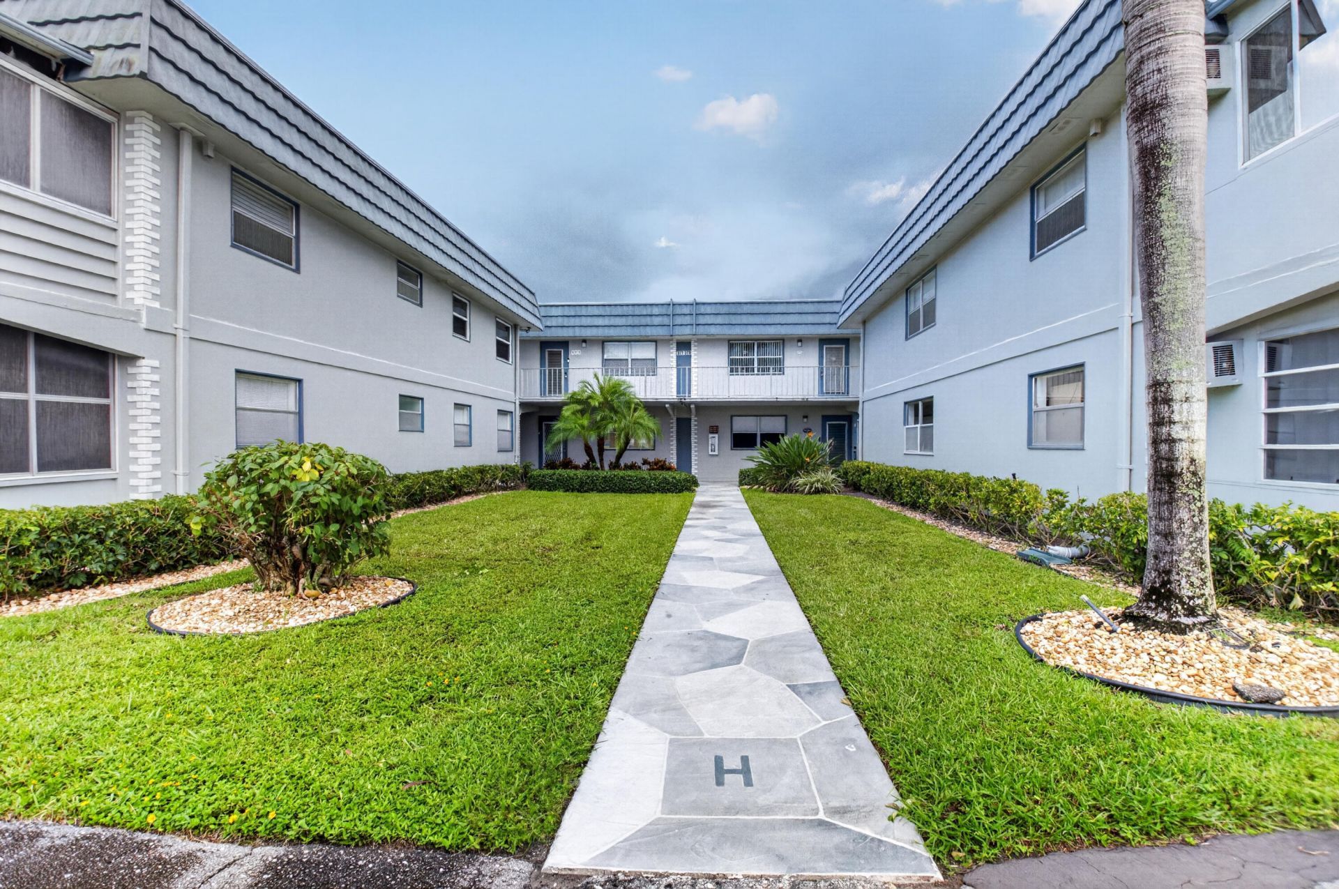 352 Brittany H, Delray Beach, FL 33446 Photo