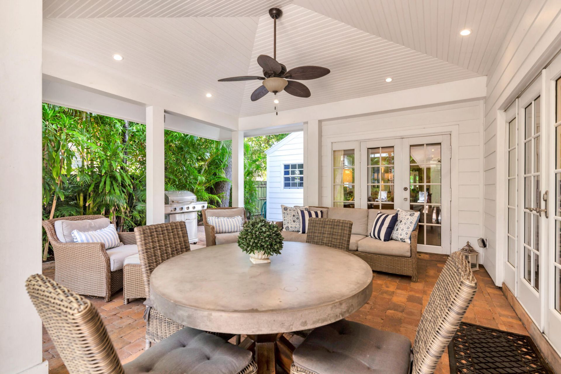 609 Palm Street, West Palm Beach, FL 33401 Photo