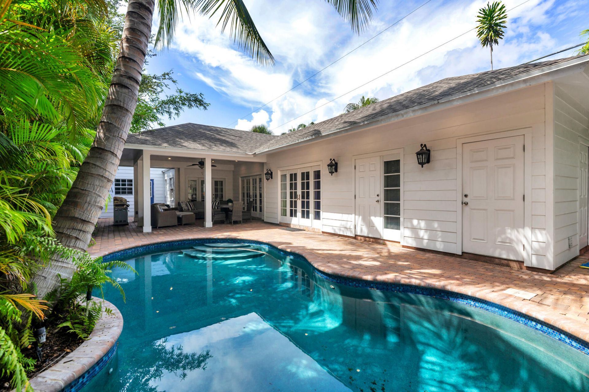 609 Palm Street, West Palm Beach, FL 33401 Photo